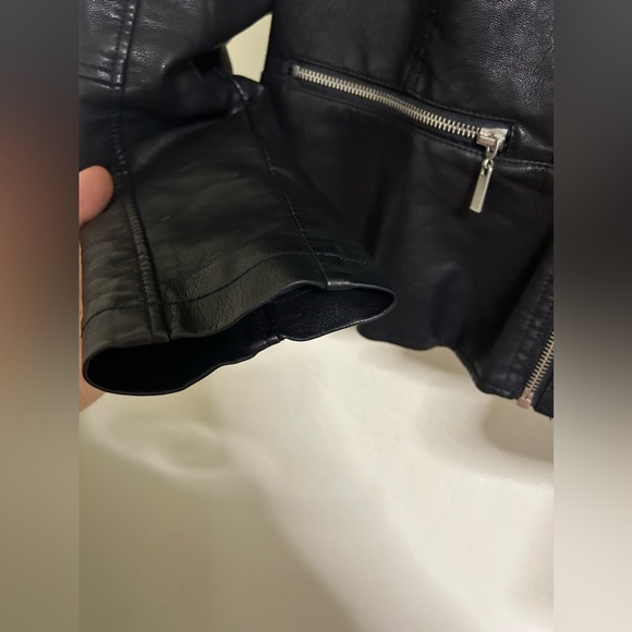 Imitation leather jacket - Picture 4 of 5